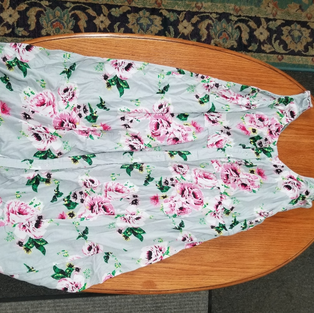 Labor / Delivery/ Nursing Gown